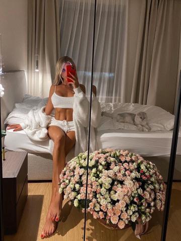 Виолетта Реал Молодая Брюнетка фото 3